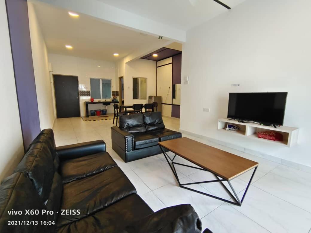 Icolor Home & Stay Ch4 Tanah Rata Exterior photo