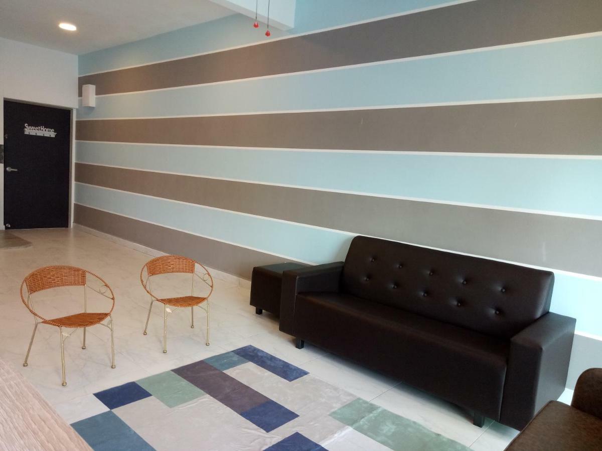 Icolor Home & Stay Ch4 Tanah Rata Exterior photo